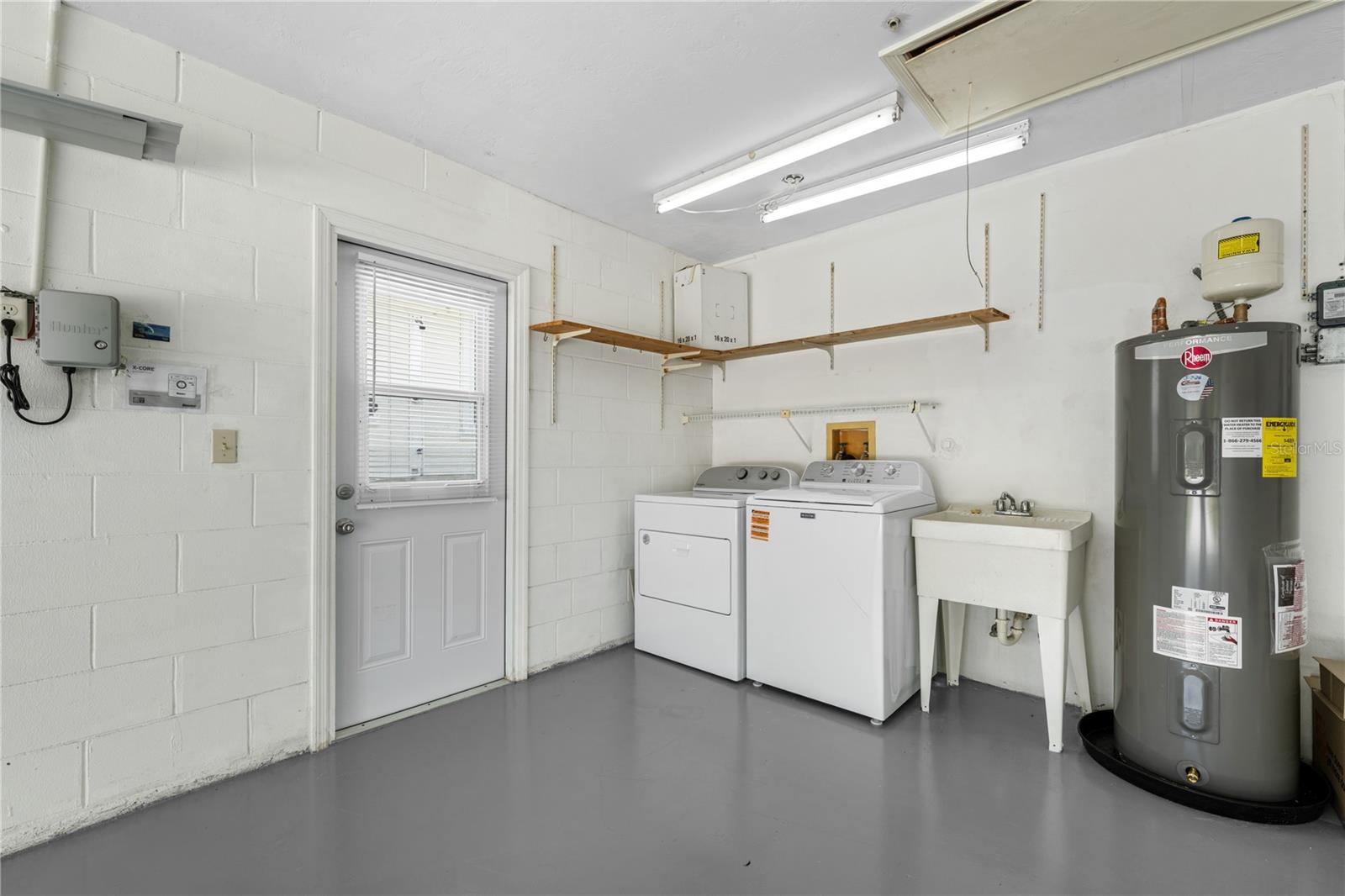 NEW SMYRNA BEACH - Residential