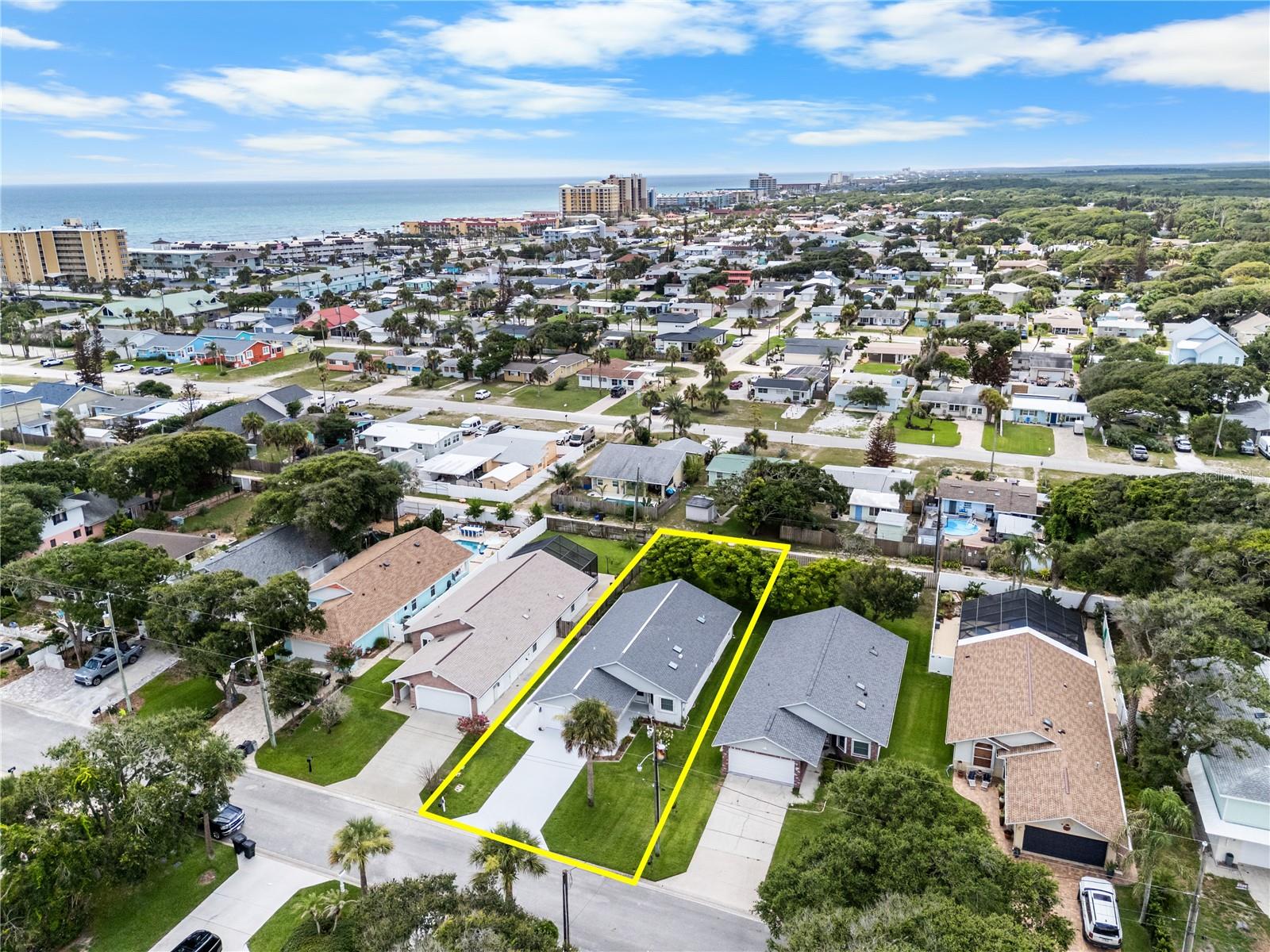 NEW SMYRNA BEACH - Residential