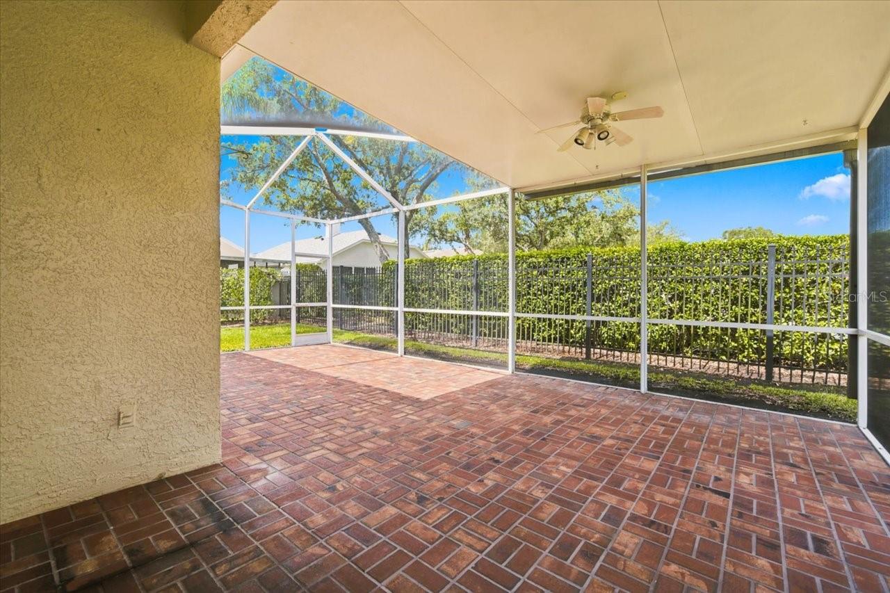 VILLAROSA PH F - Residential
