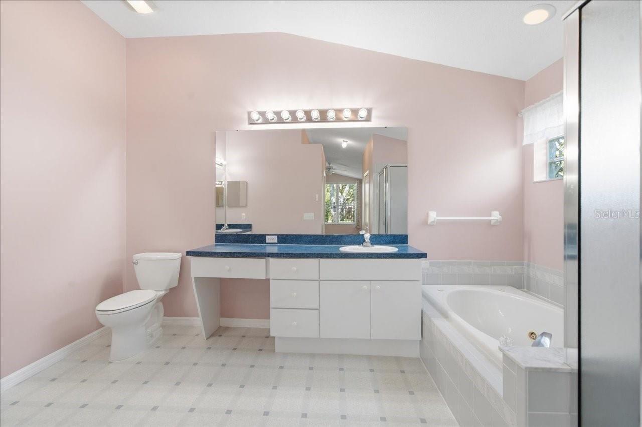 VILLAROSA PH F - Residential