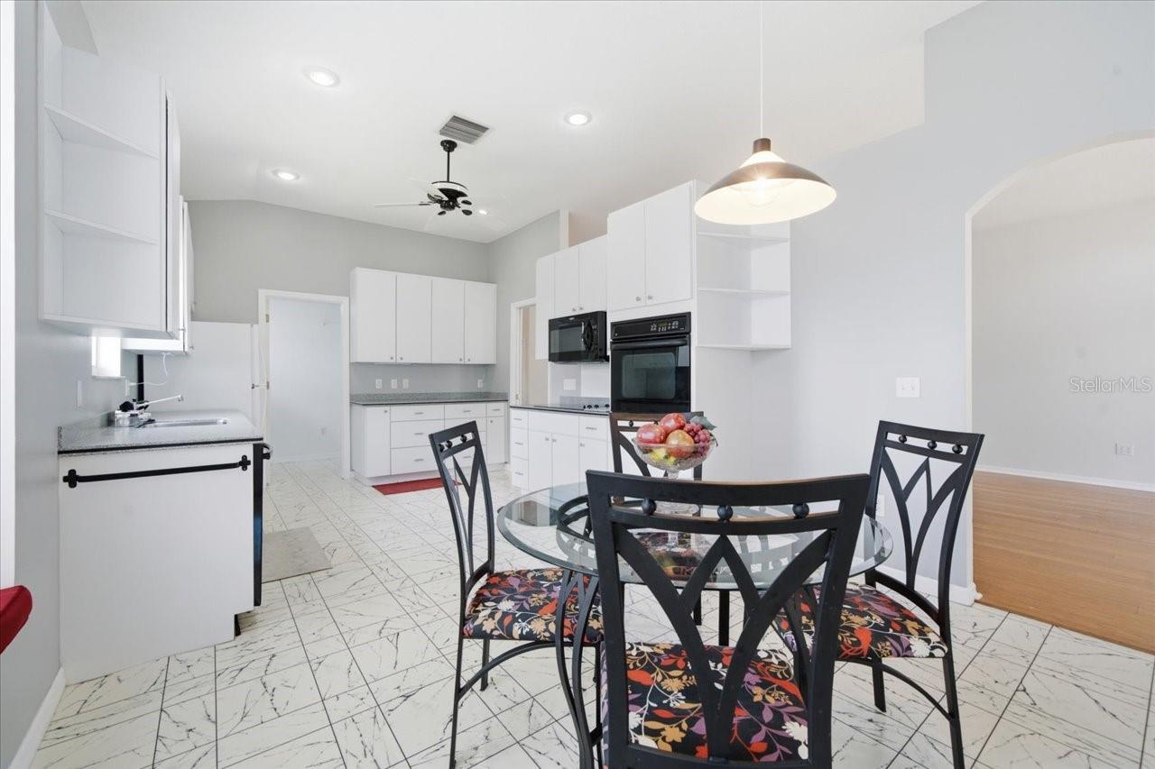 VILLAROSA PH F - Residential