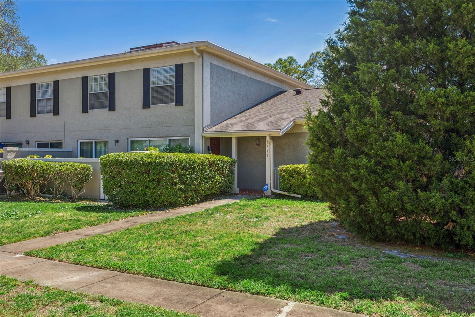 RAINTREE MANOR HOMES CONDOMINI - Residential