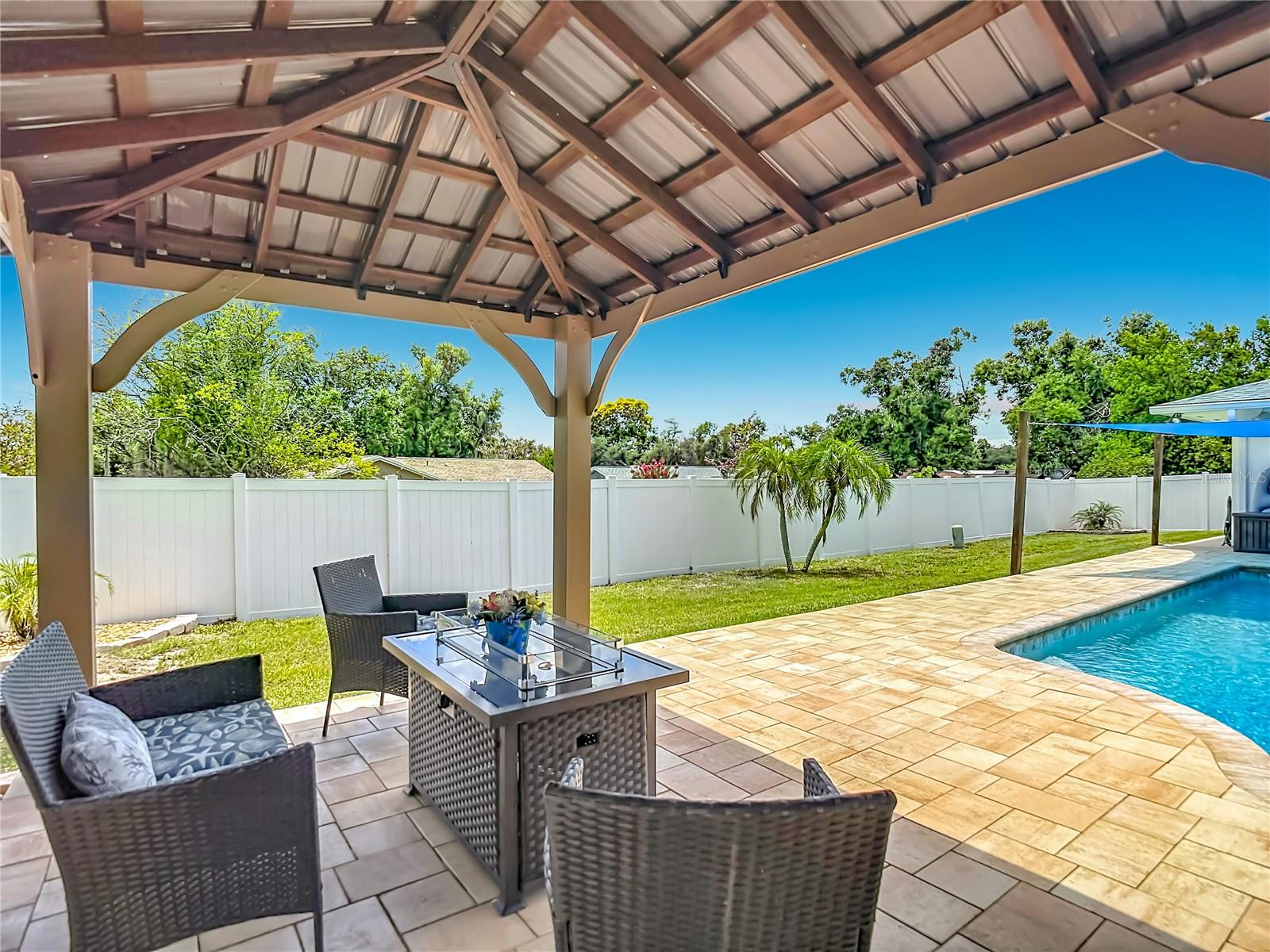 BRANDON GROVES SEC 01 - Residential
