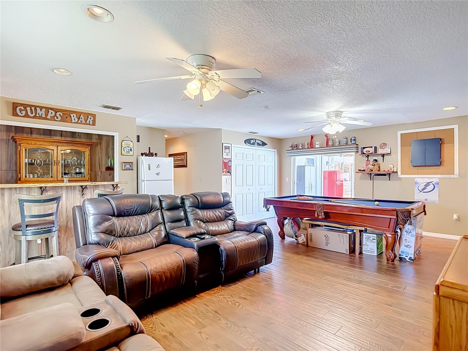 BRANDON GROVES SEC 01 - Residential