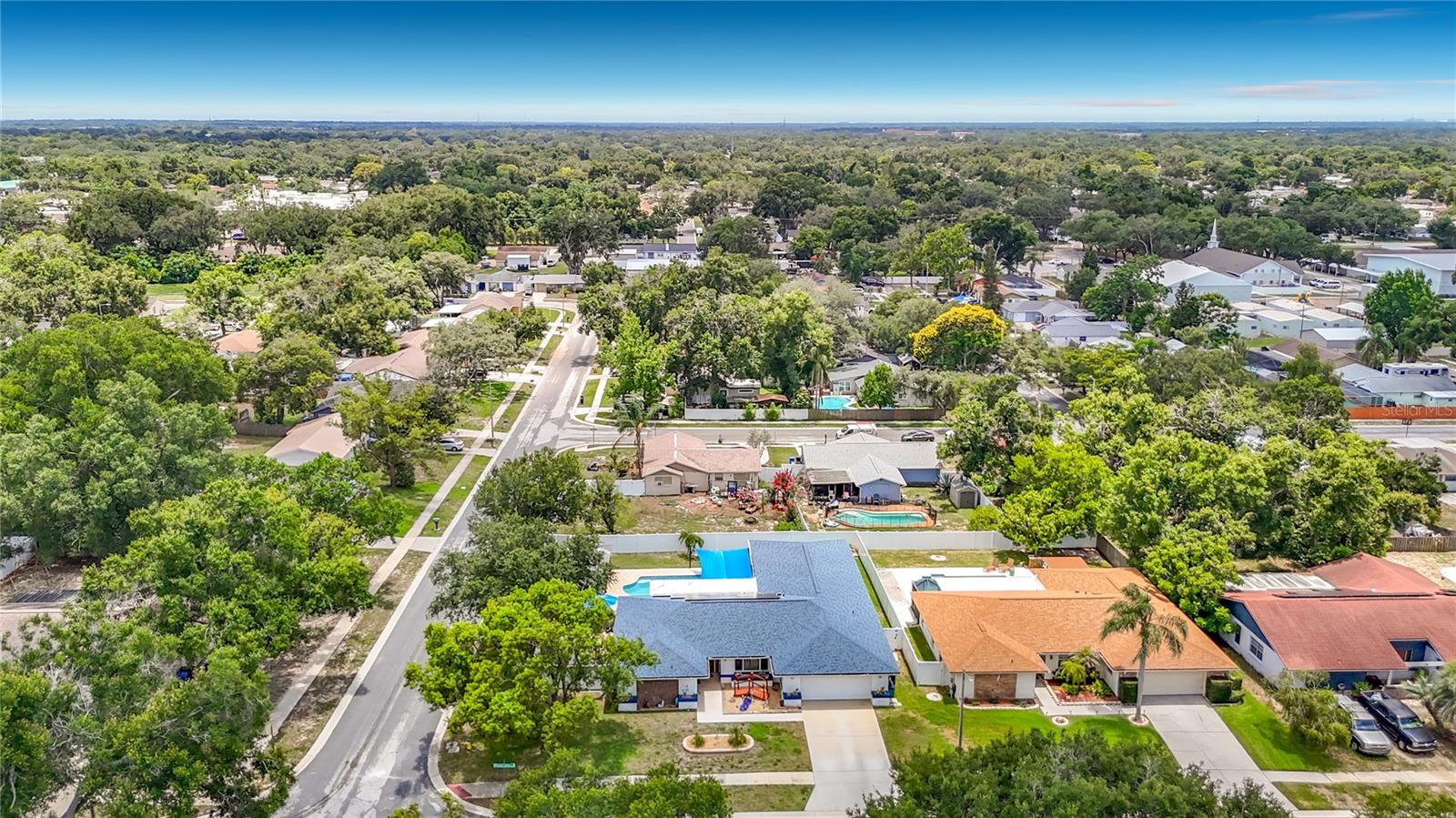 BRANDON GROVES SEC 01 - Residential