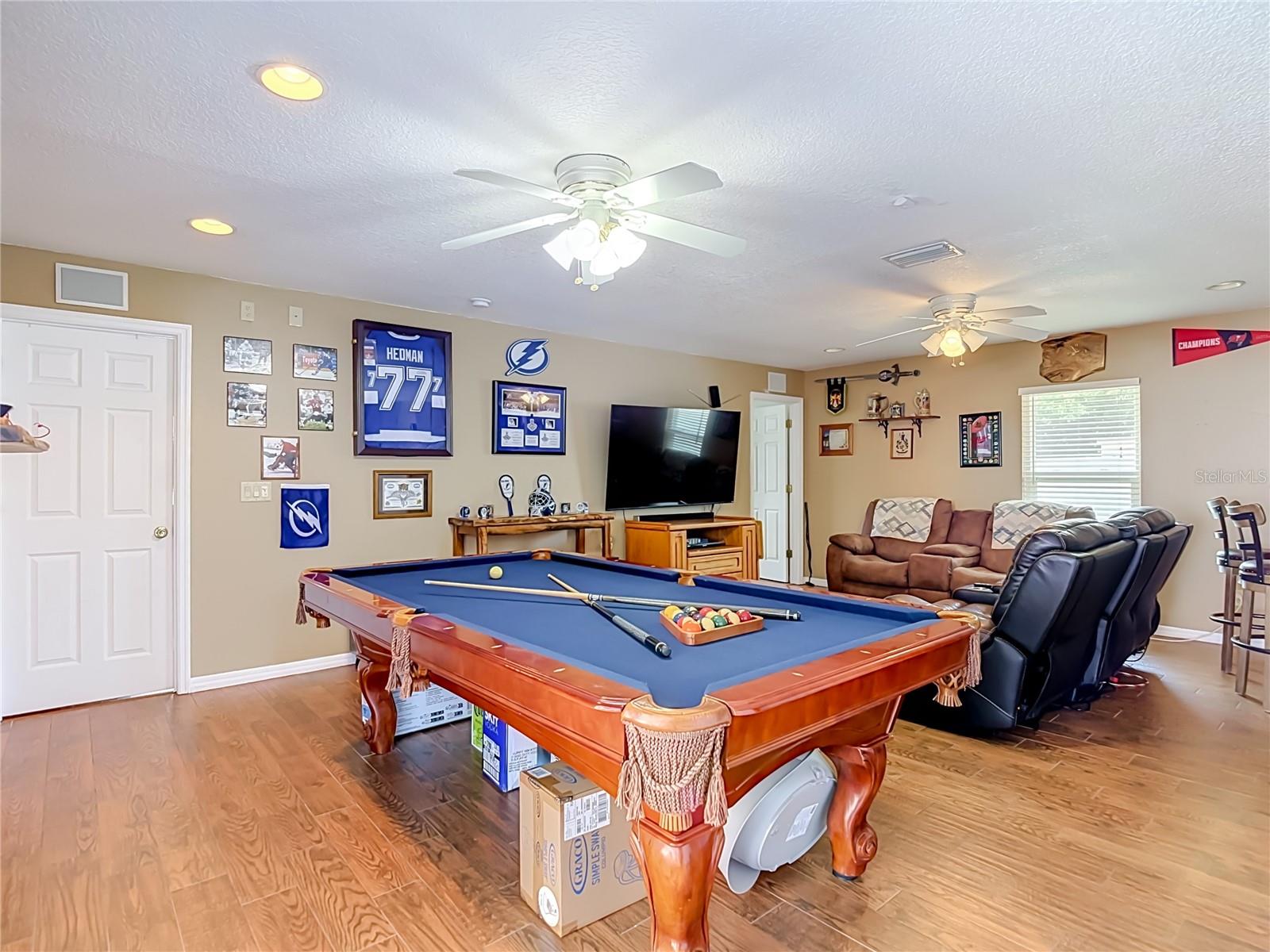 BRANDON GROVES SEC 01 - Residential