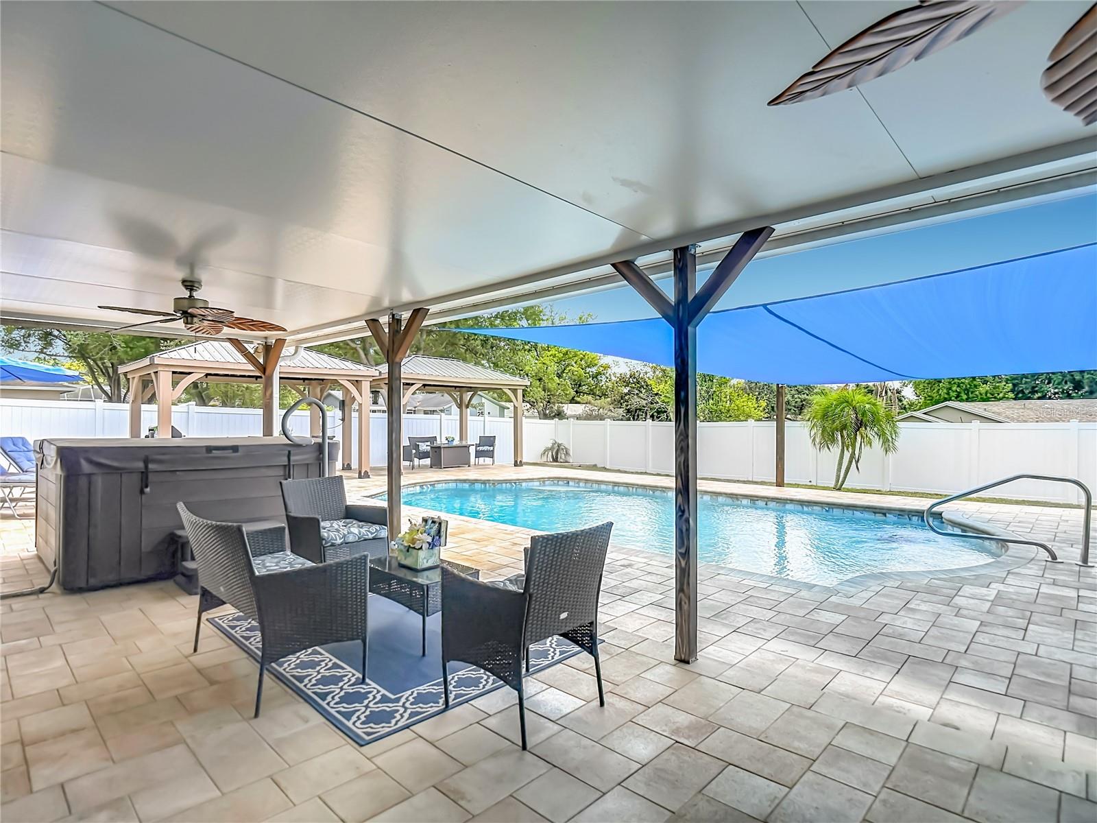 BRANDON GROVES SEC 01 - Residential
