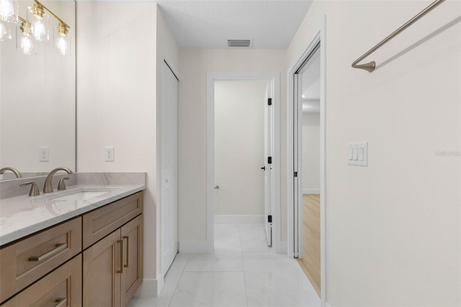 PALM HARBOR CENTER PH 01 - Residential