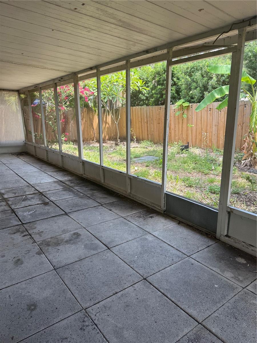 BONNIE GLYNN PH ONE-A - Residential