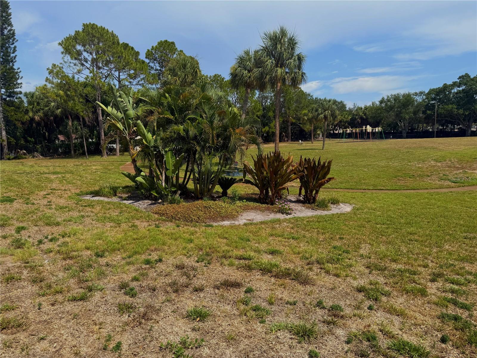 TAMPA VILLAS SOUTH UNIT NO 2 - Residential