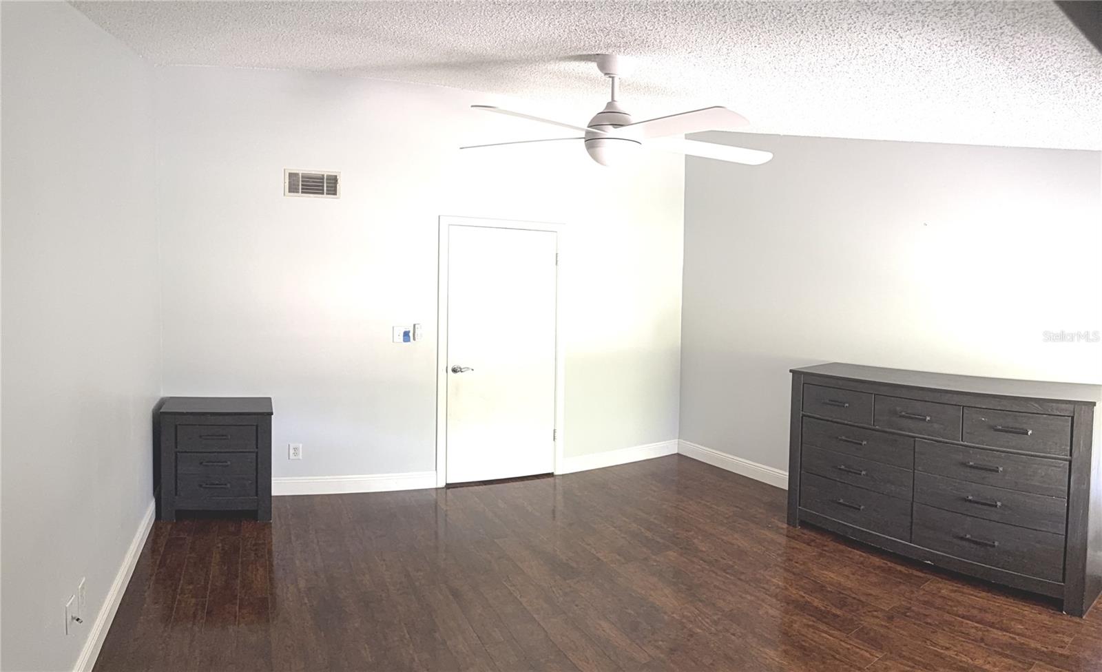 TAMPA VILLAS SOUTH UNIT NO 2 - Residential