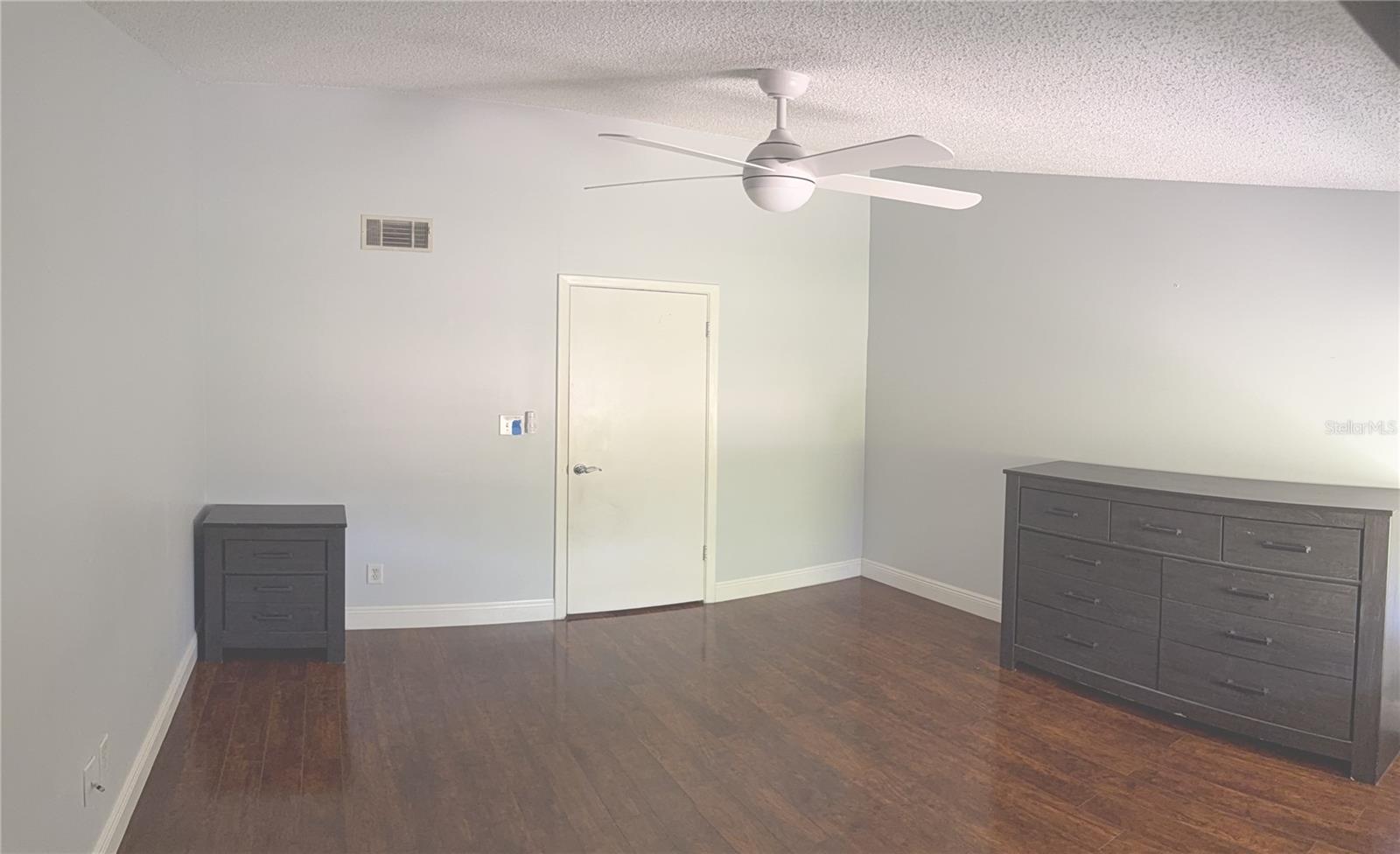 TAMPA VILLAS SOUTH UNIT NO 2 - Residential