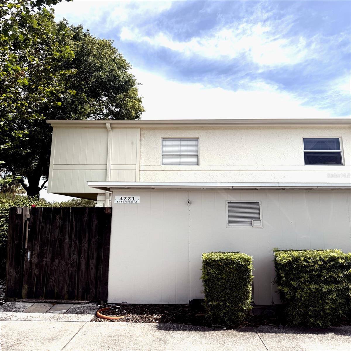 TAMPA VILLAS SOUTH UNIT NO 2 - Residential
