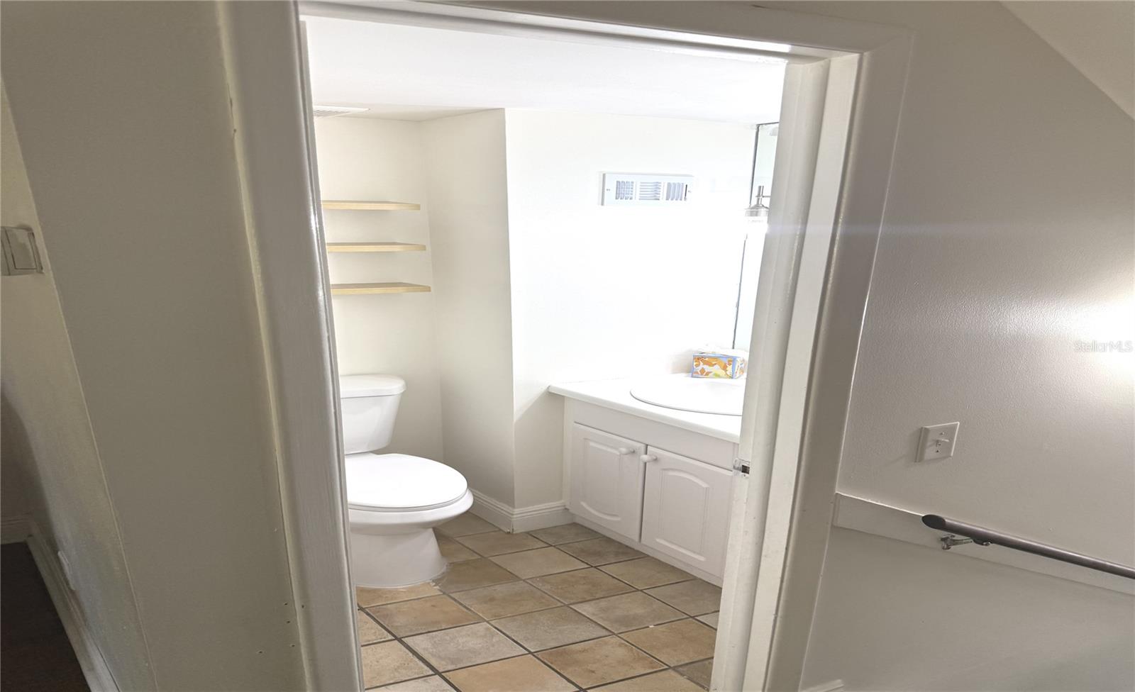 TAMPA VILLAS SOUTH UNIT NO 2 - Residential