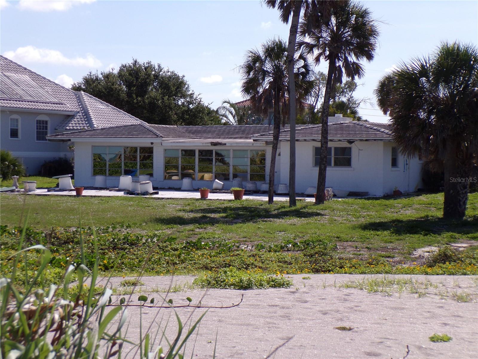 VENICE ISLAND NW OF DOWNTOWN W-622000 - Residential