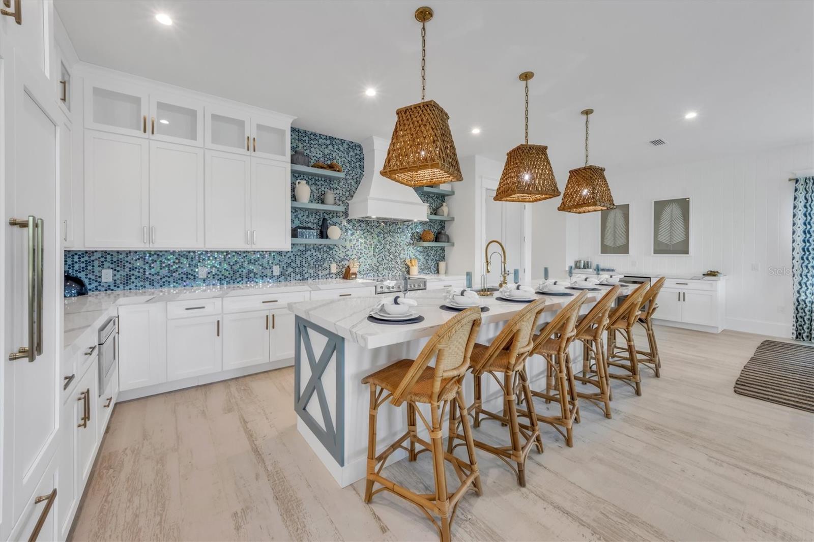ANNA MARIA BEACH - Residential