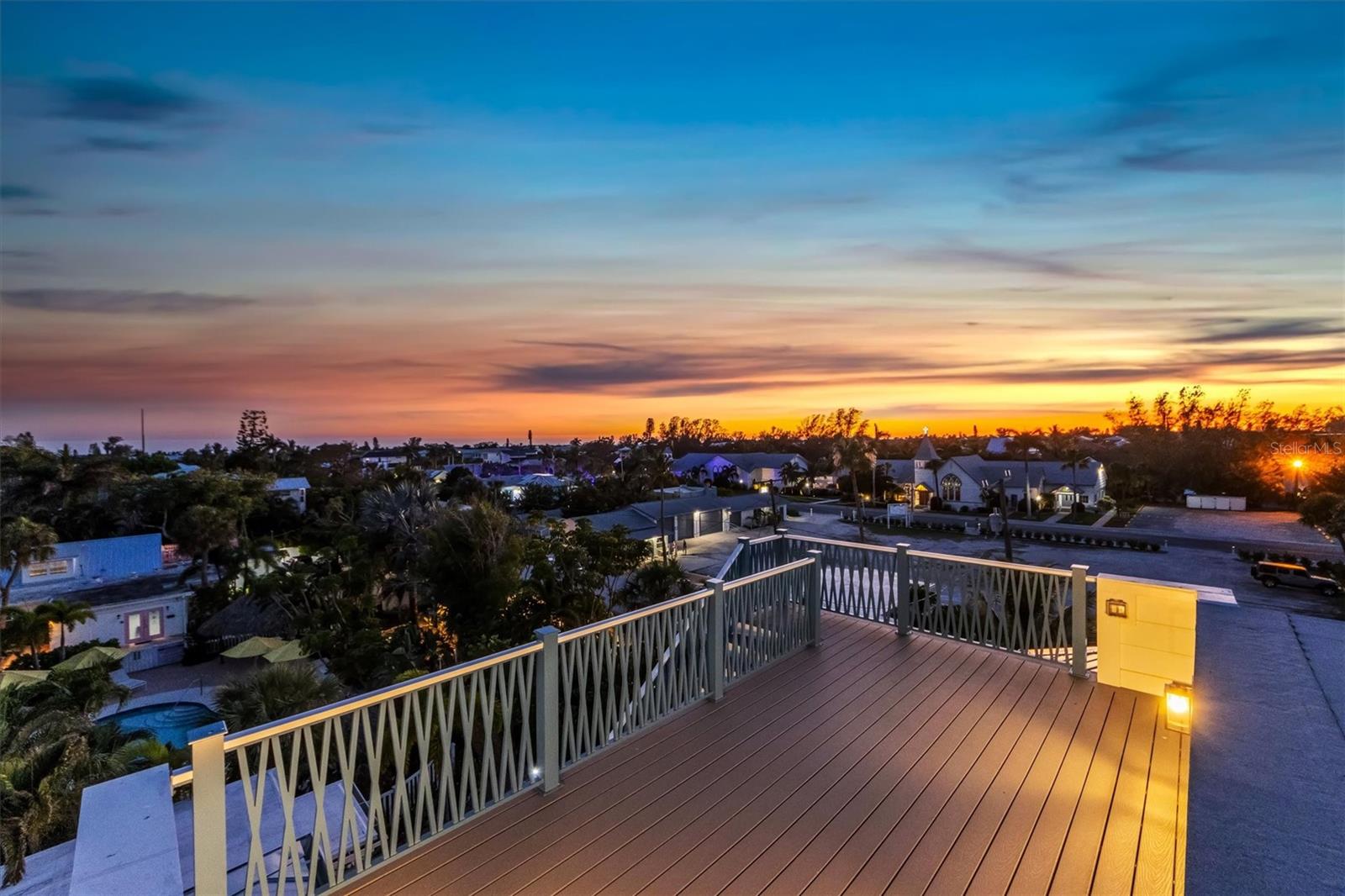 ANNA MARIA BEACH - Residential