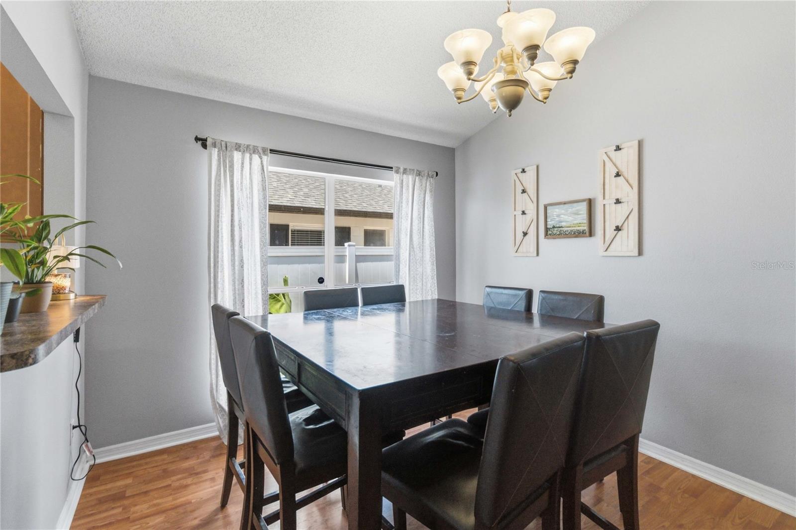 ARBOR POINTE - Residential