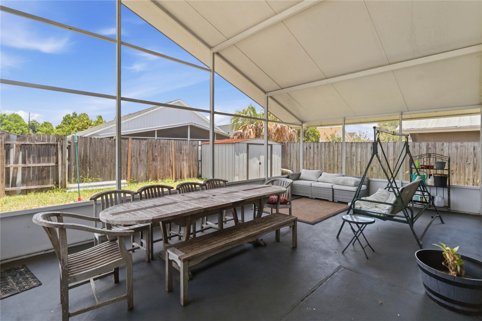ARBOR POINTE - Residential