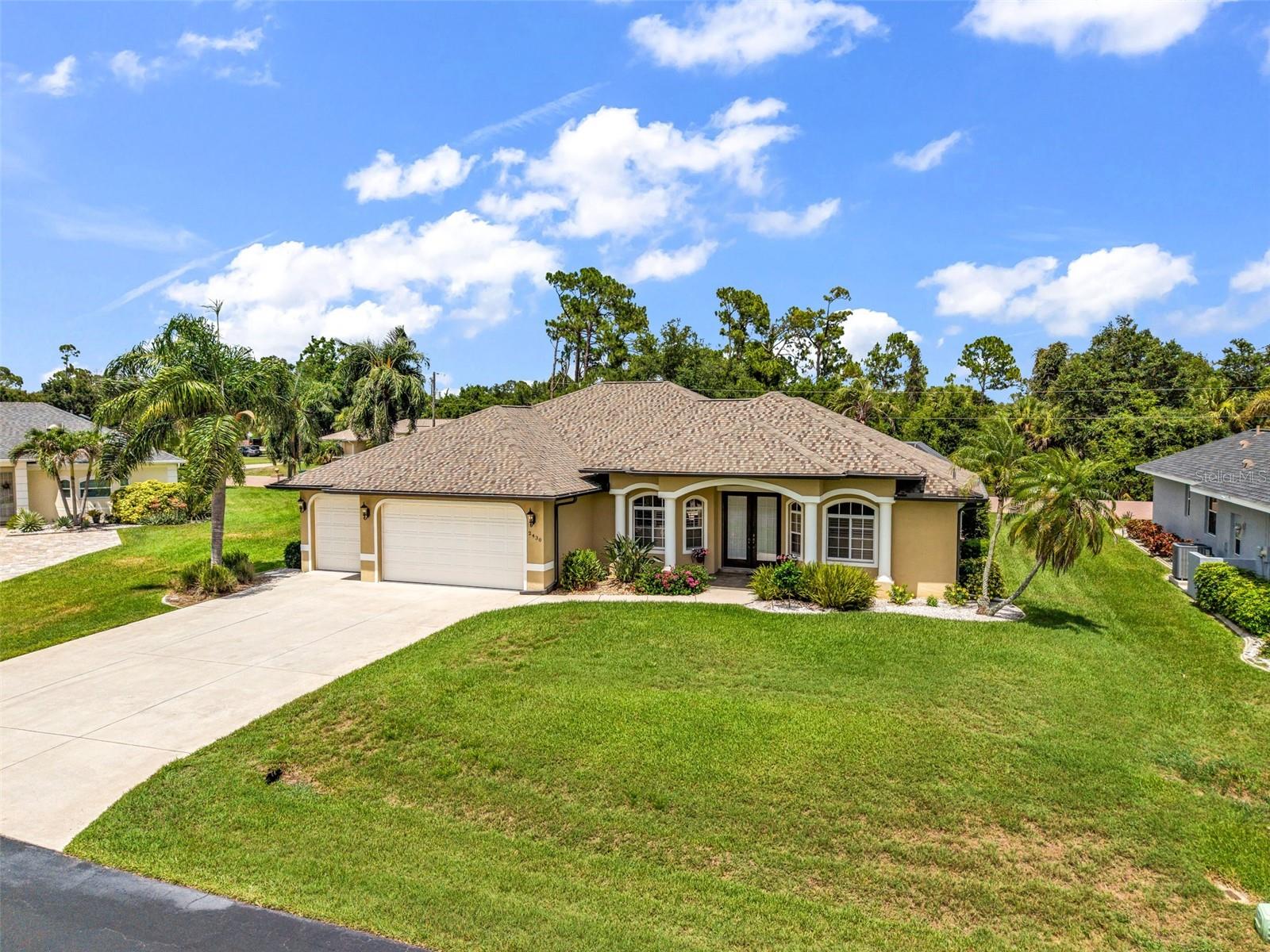 PEBBLE CREEK - Residential