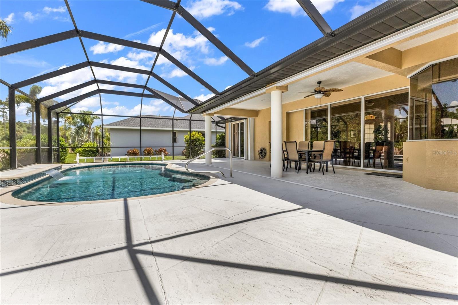 PEBBLE CREEK - Residential