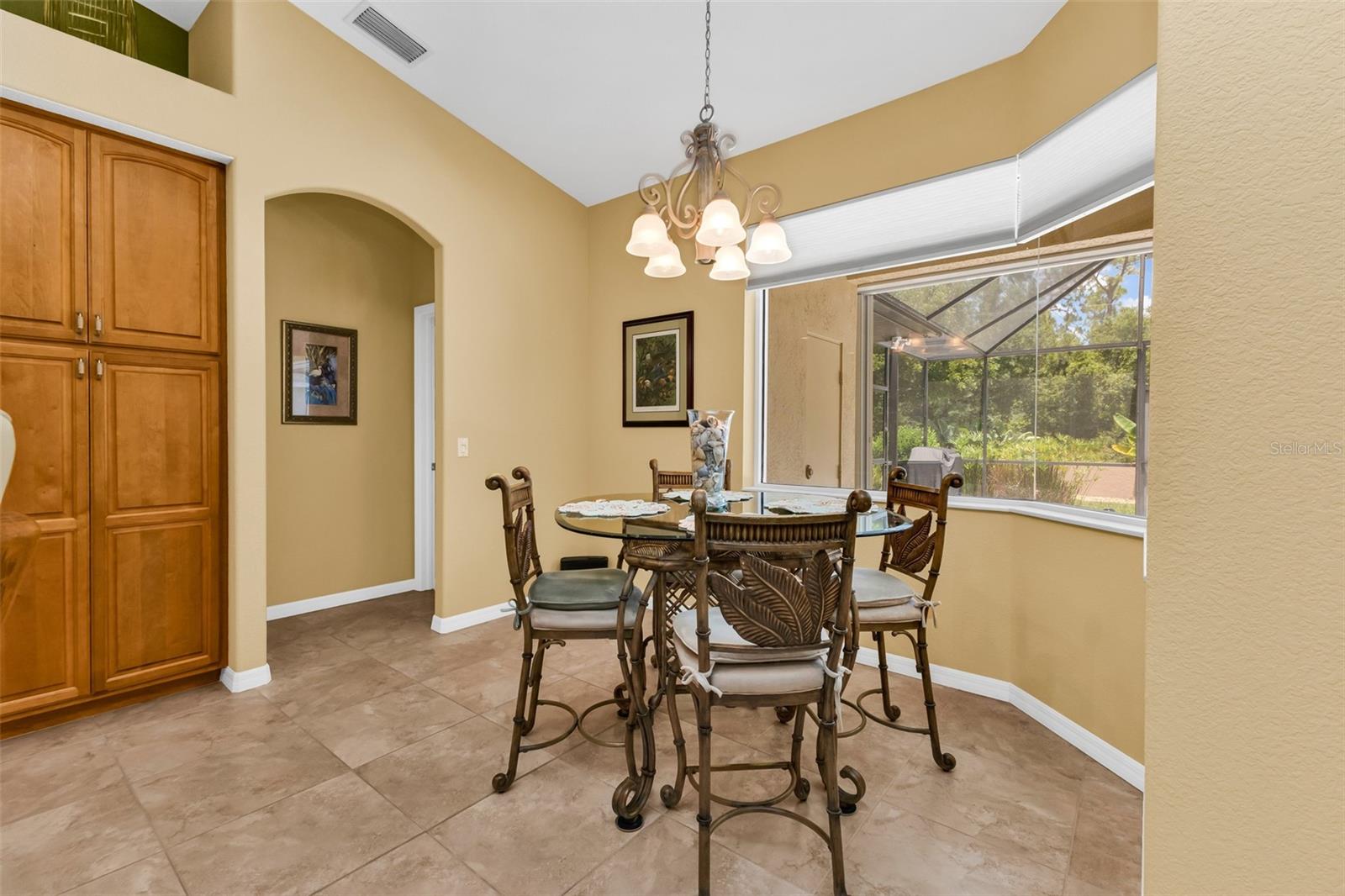 PEBBLE CREEK - Residential