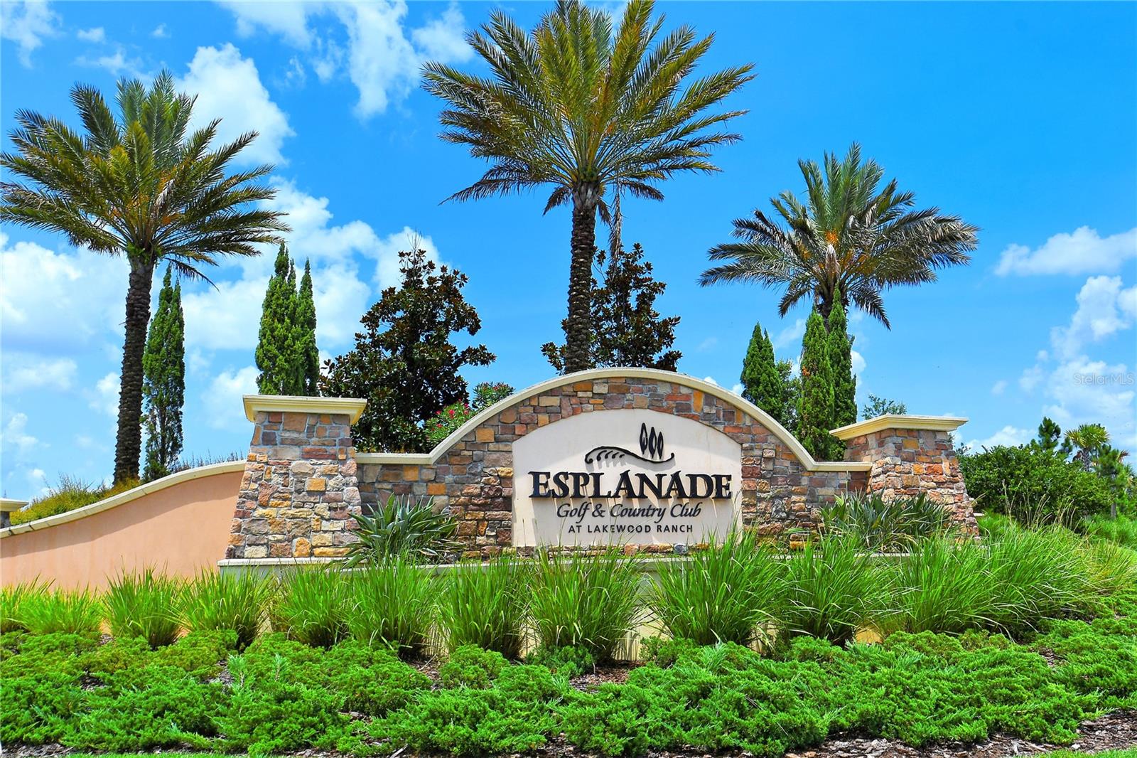 ESPLANADE PH I - Residential