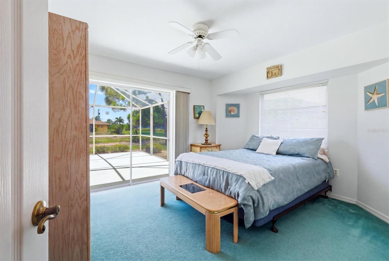 ROTONDA PEBBLE BEACH - Residential