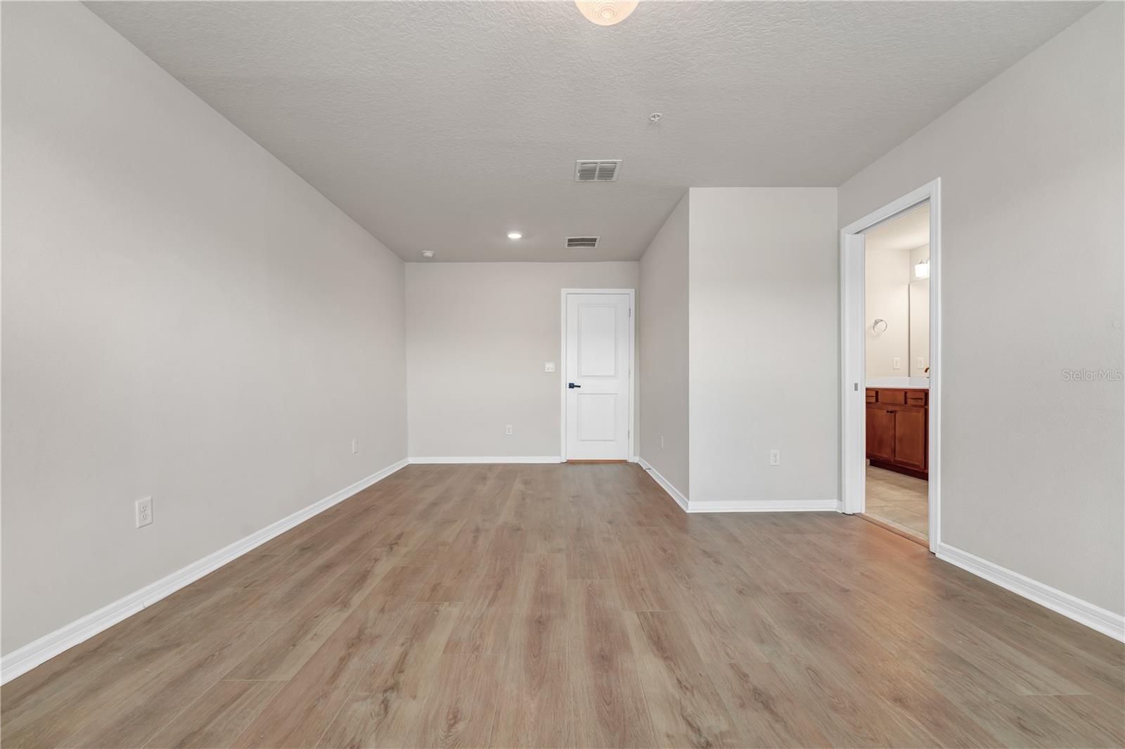 ISLES OF LAKE NONA - Residential