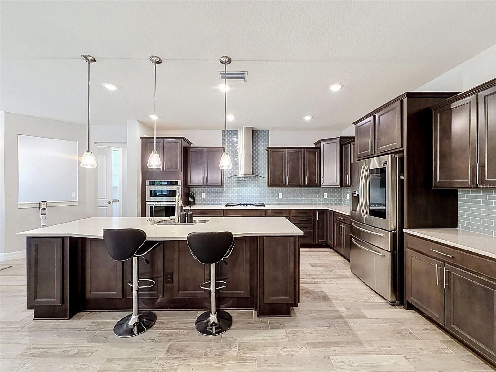 STARKEY RANCH VILLAGE 2 PH 2A - Residential Lease