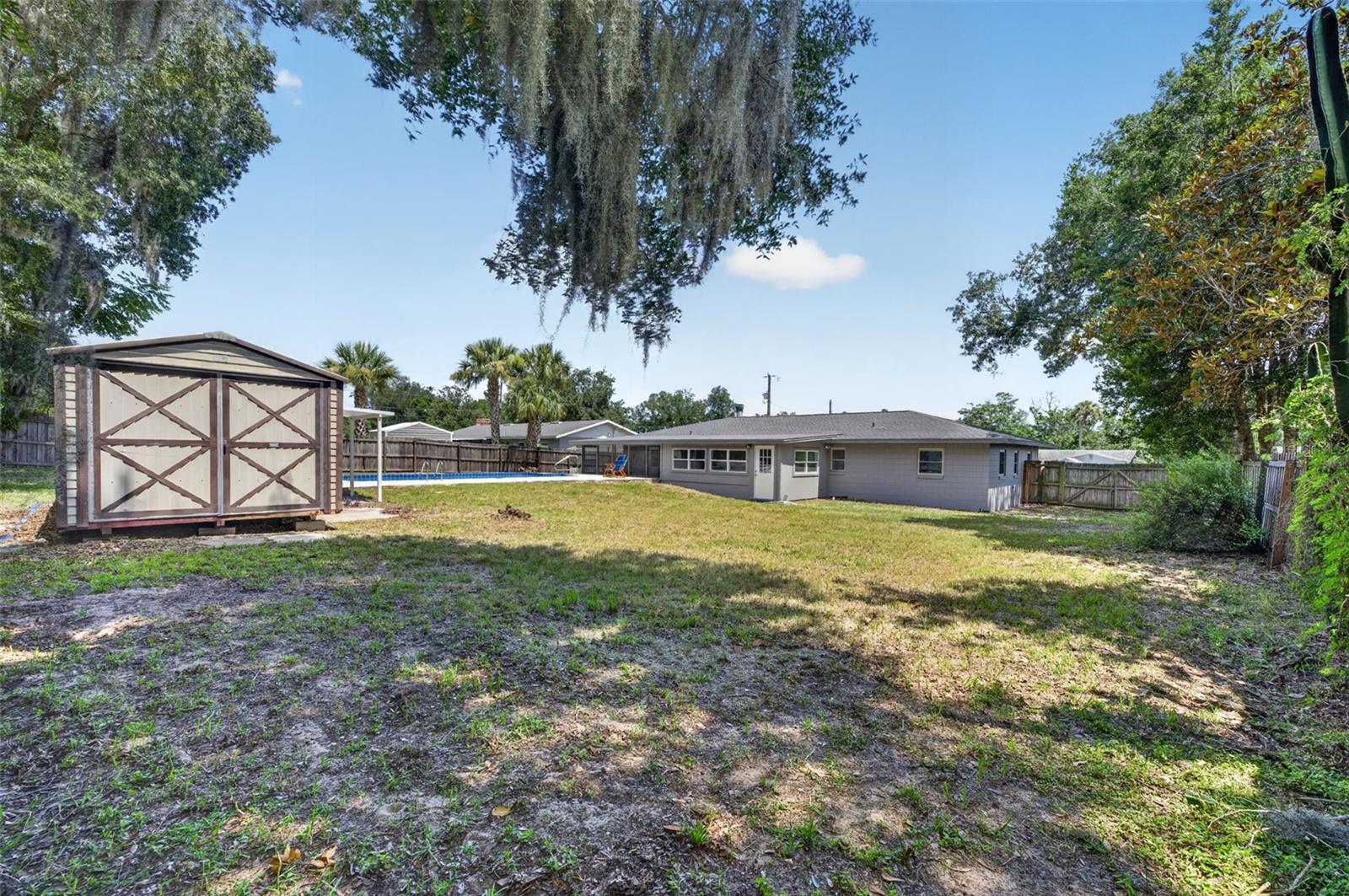 ORANGE ACRES - Residential