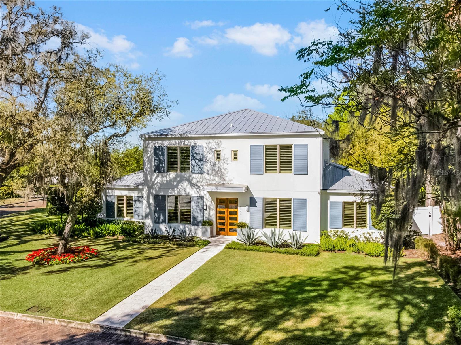FOREST HILLS - Residential