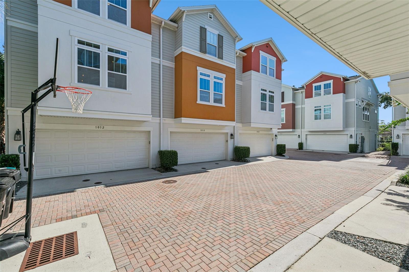 PARK LAKE HLND - Residential