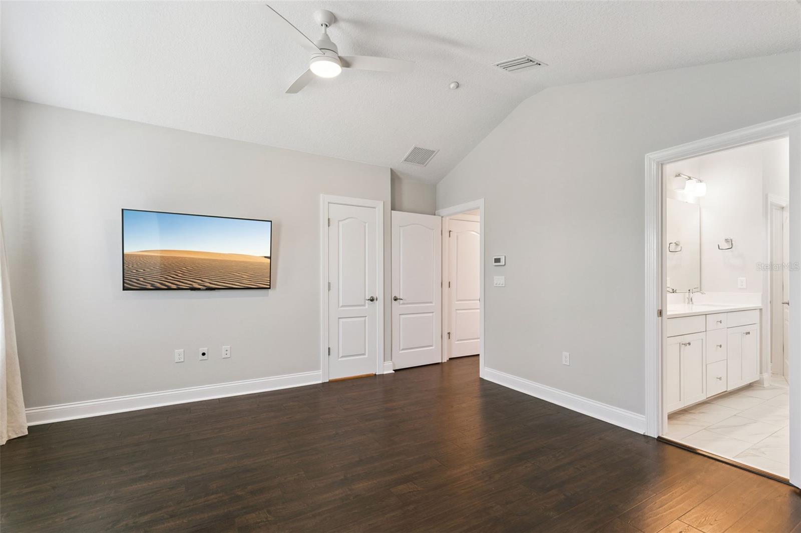 PARK LAKE HLND - Residential