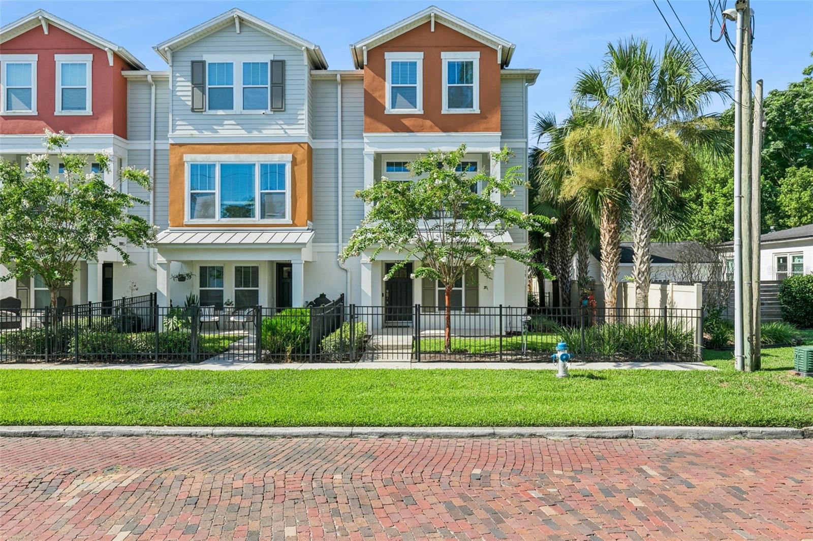 PARK LAKE HLND - Residential