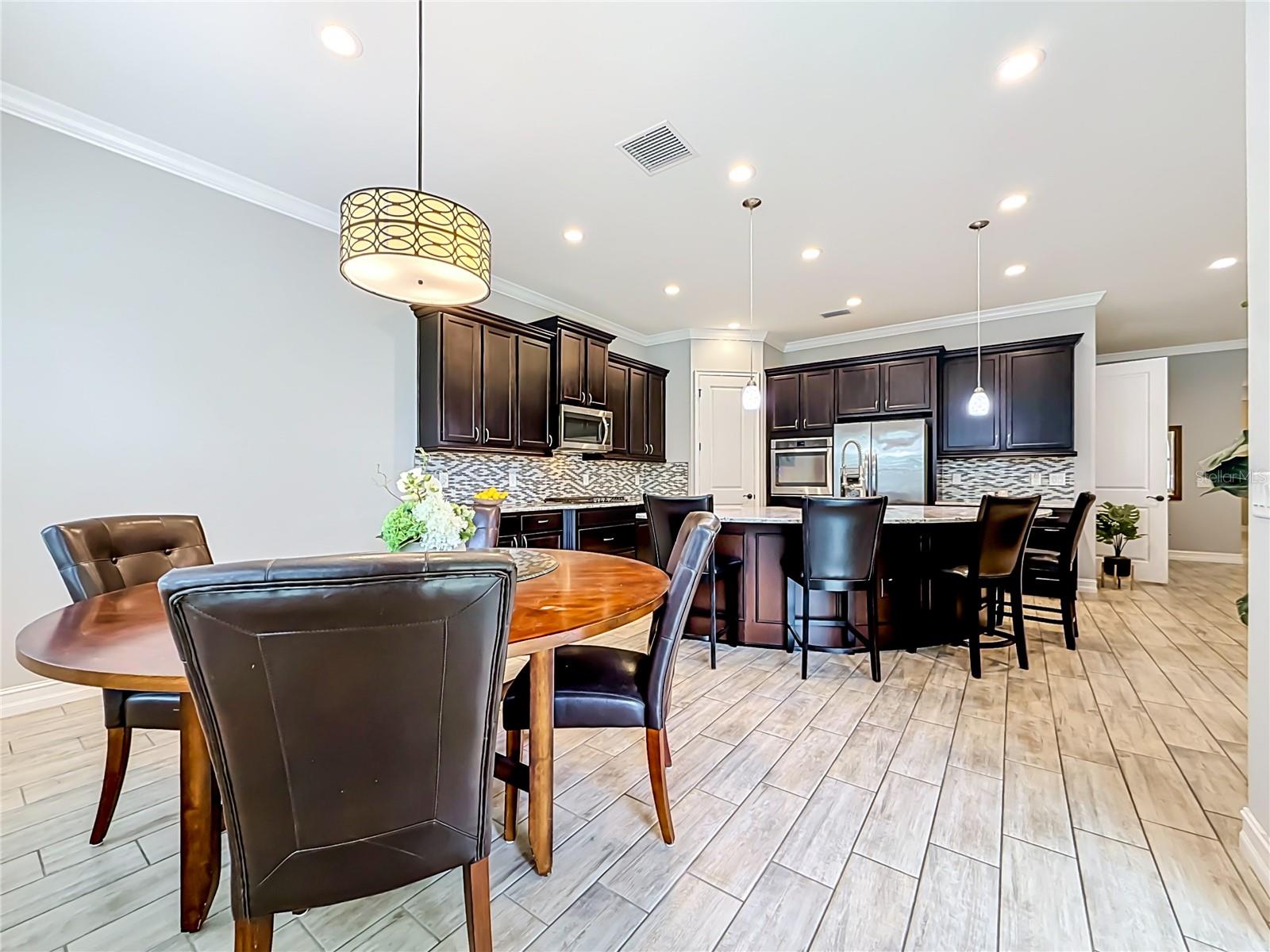 PROMENADE AT LAKE PARK - Residential