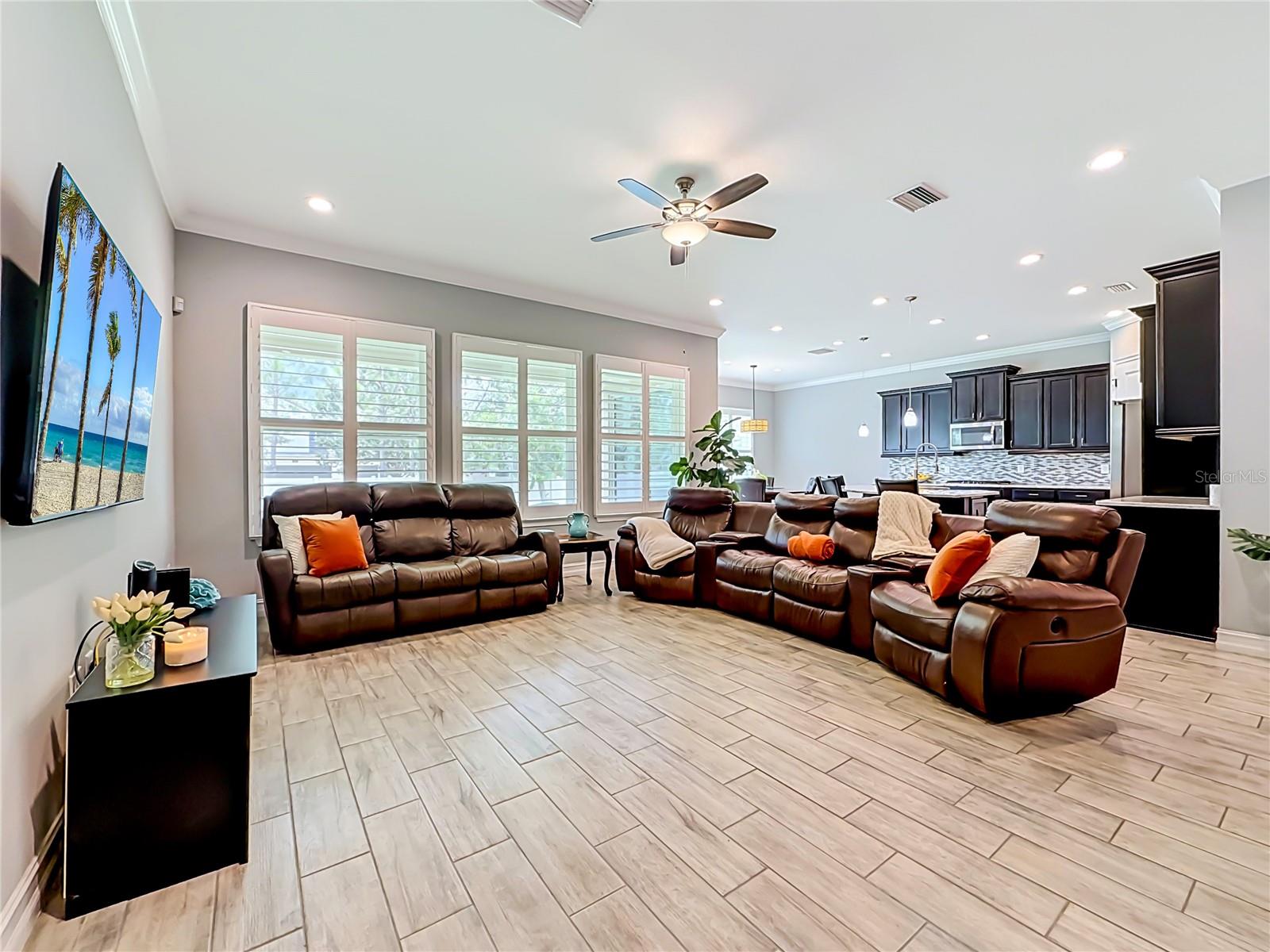 PROMENADE AT LAKE PARK - Residential