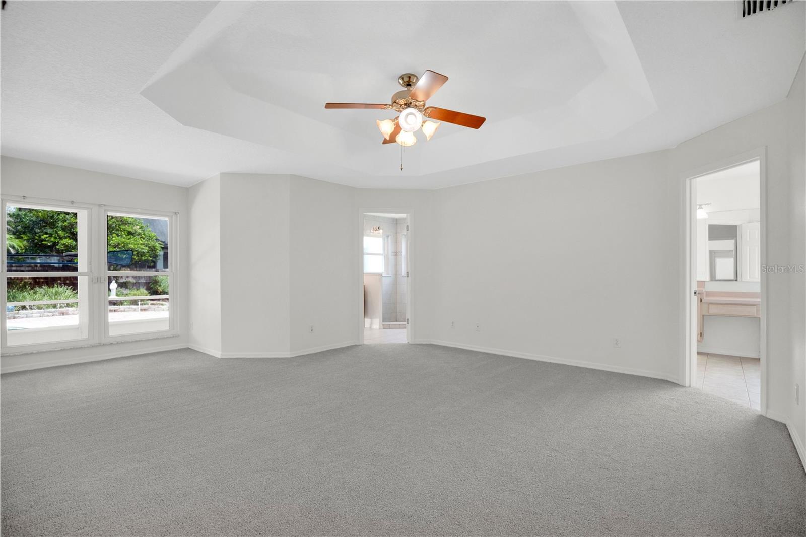 KINGSTON OAKS - Residential