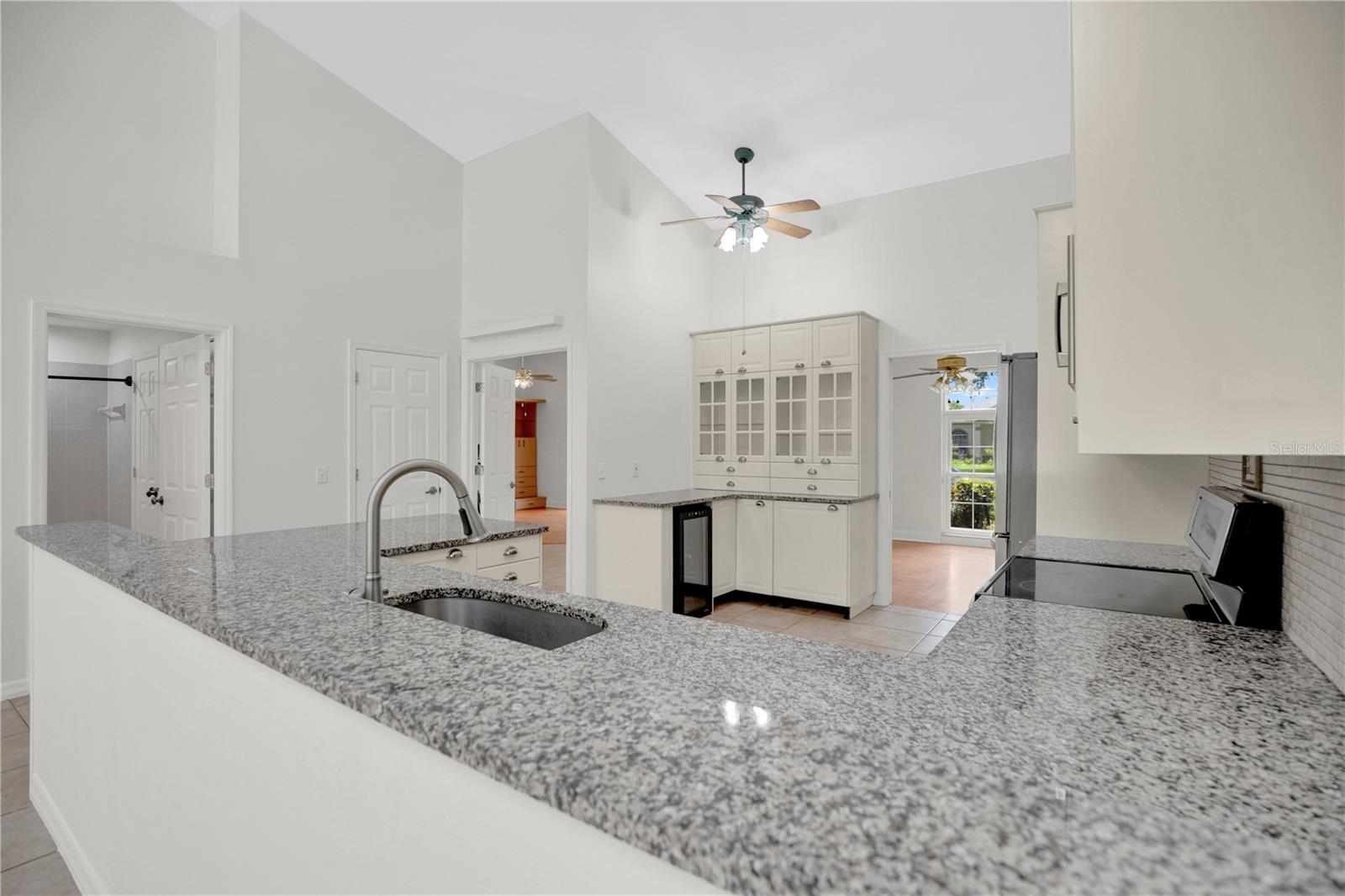 KINGSTON OAKS - Residential