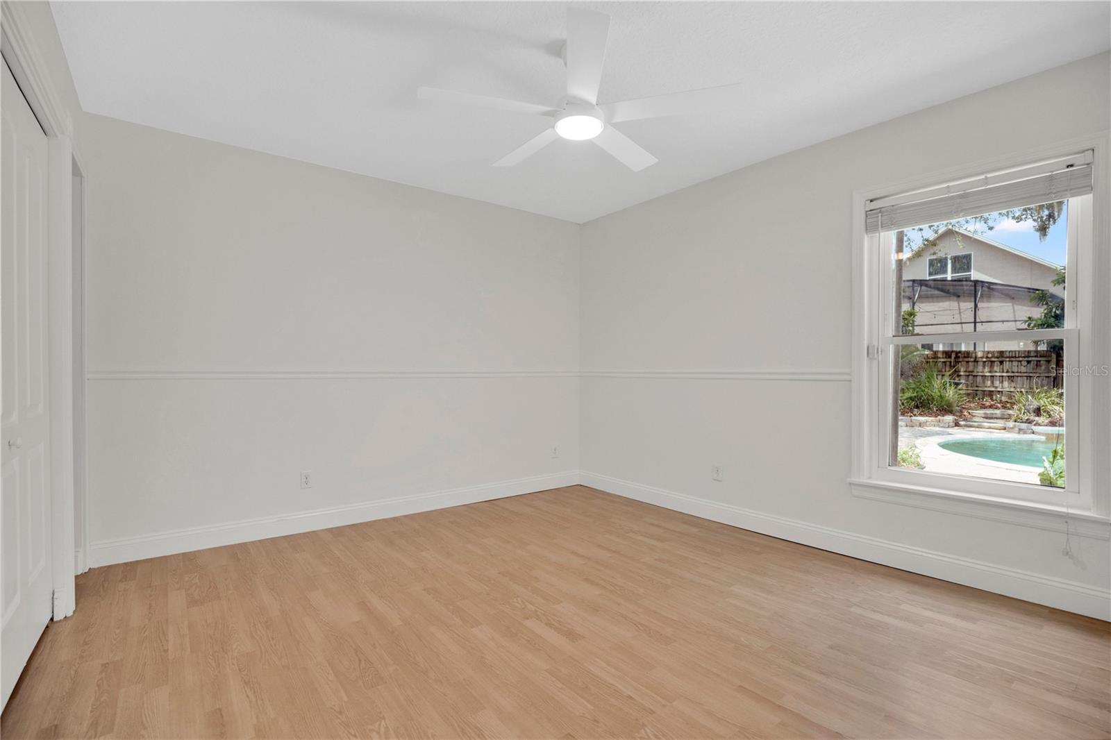 KINGSTON OAKS - Residential