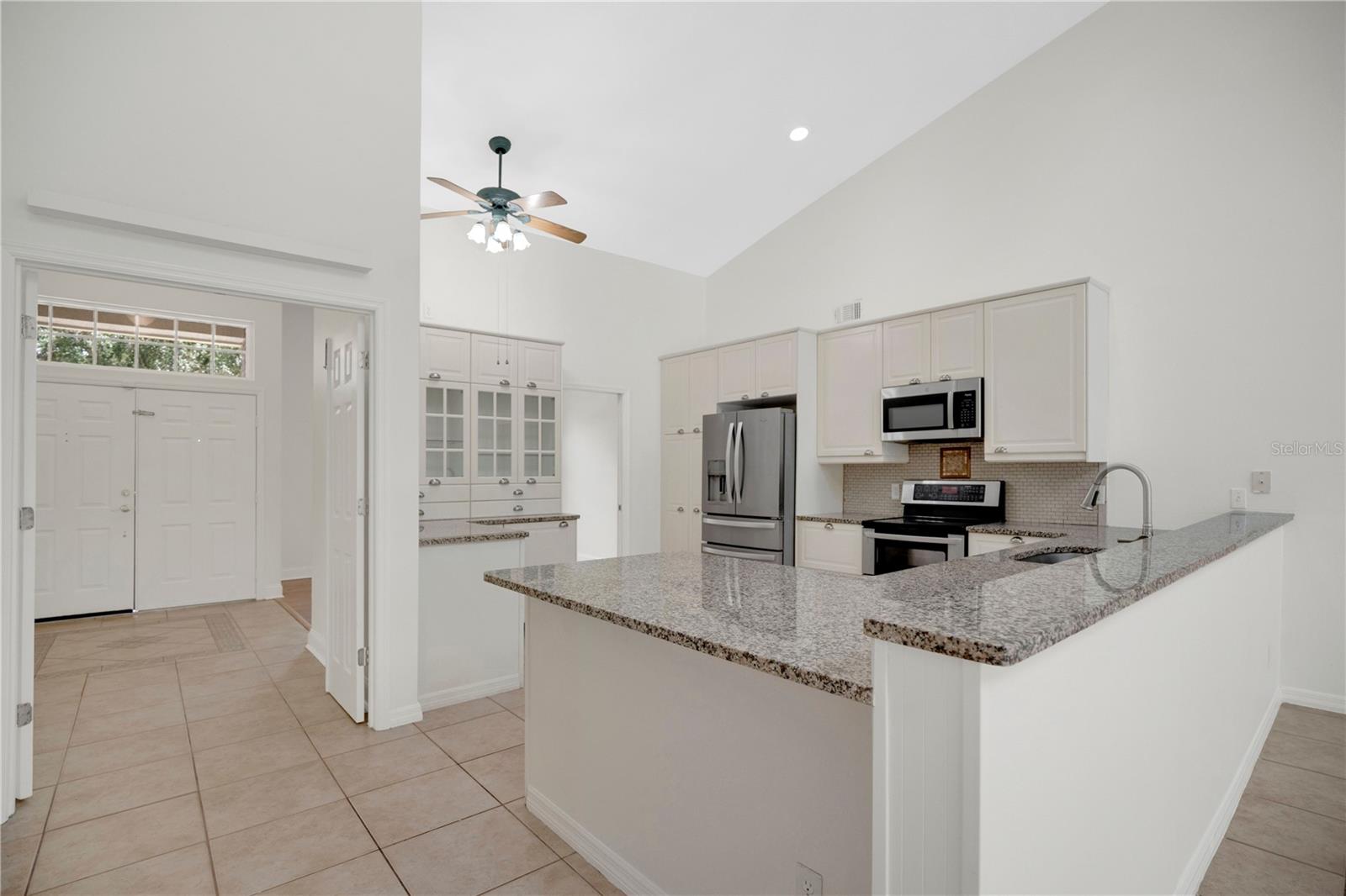 KINGSTON OAKS - Residential