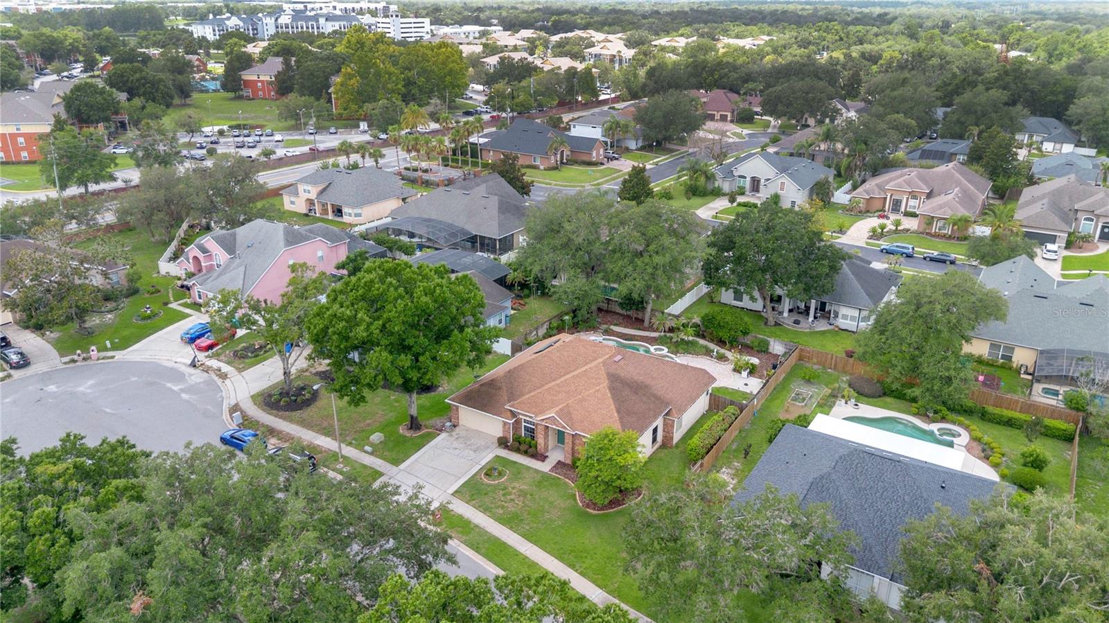 KINGSTON OAKS - Residential