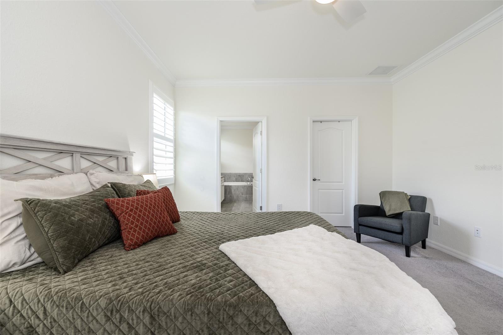 HARBOR WEST - Residential Lease