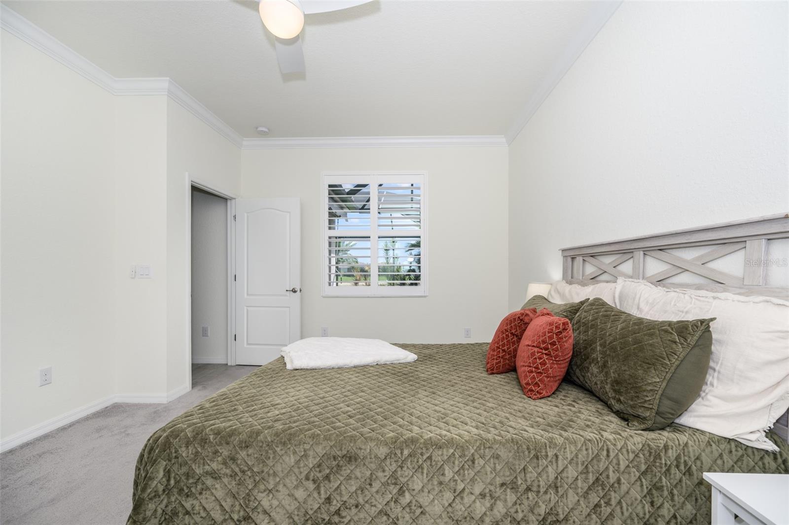 HARBOR WEST - Residential Lease