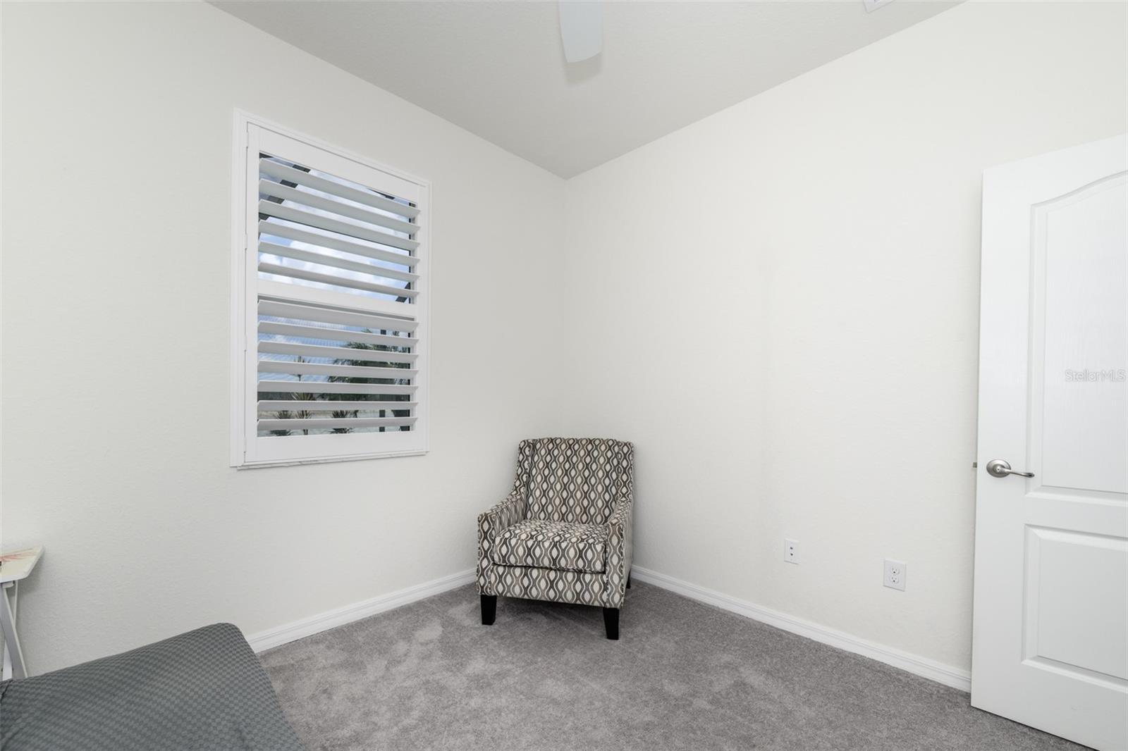 HARBOR WEST - Residential Lease