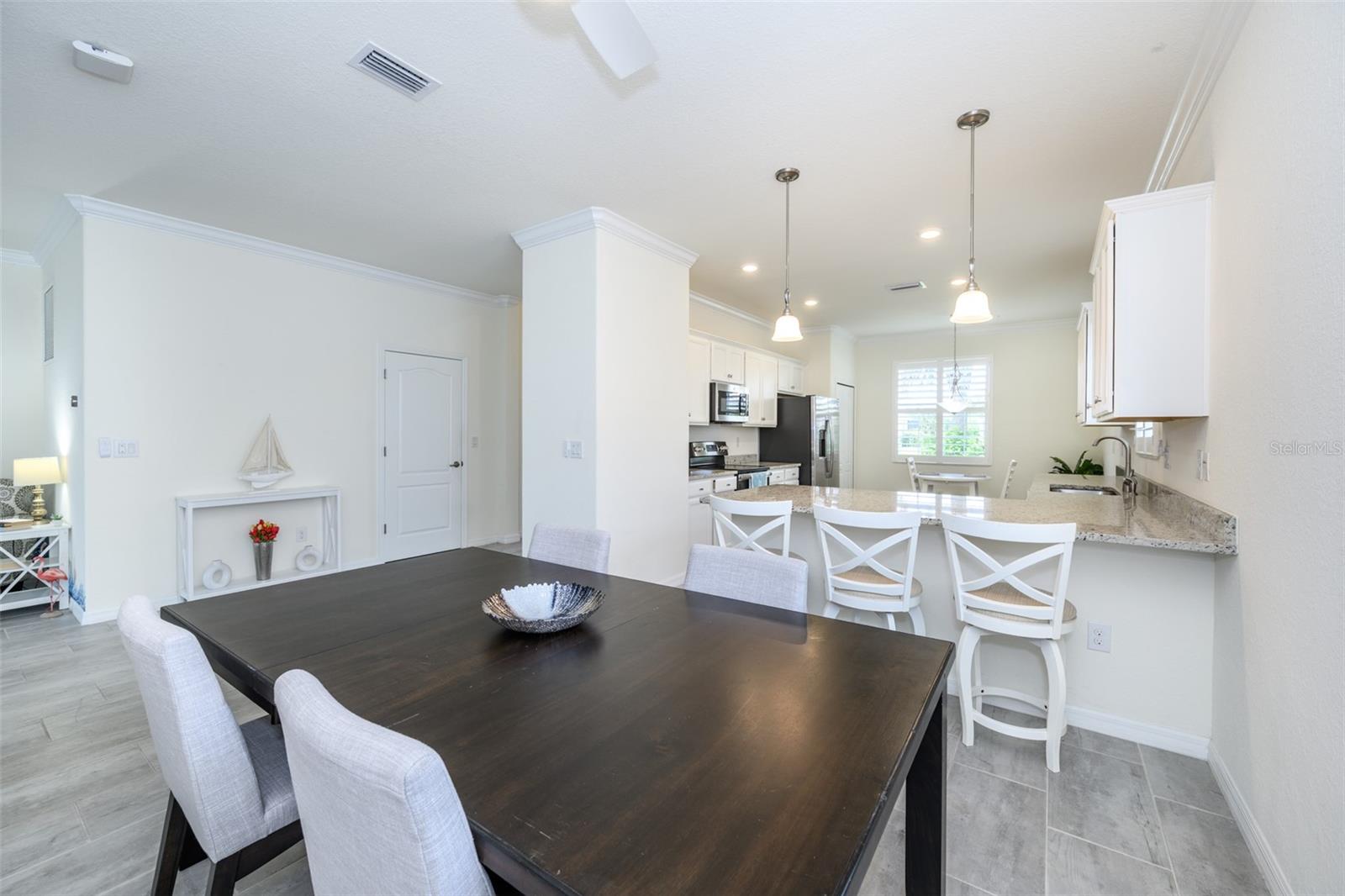 HARBOR WEST - Residential Lease