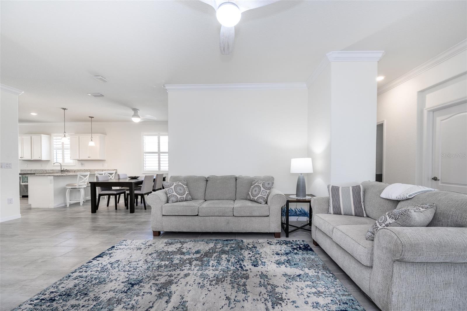 HARBOR WEST - Residential Lease