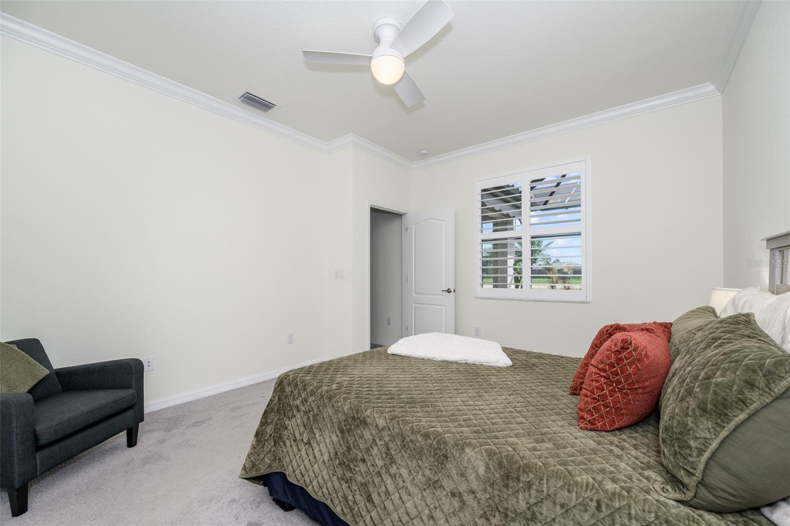 HARBOR WEST - Residential Lease