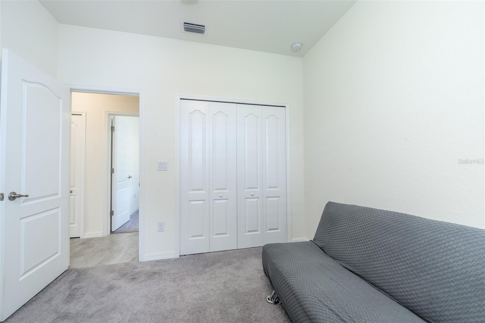 HARBOR WEST - Residential Lease
