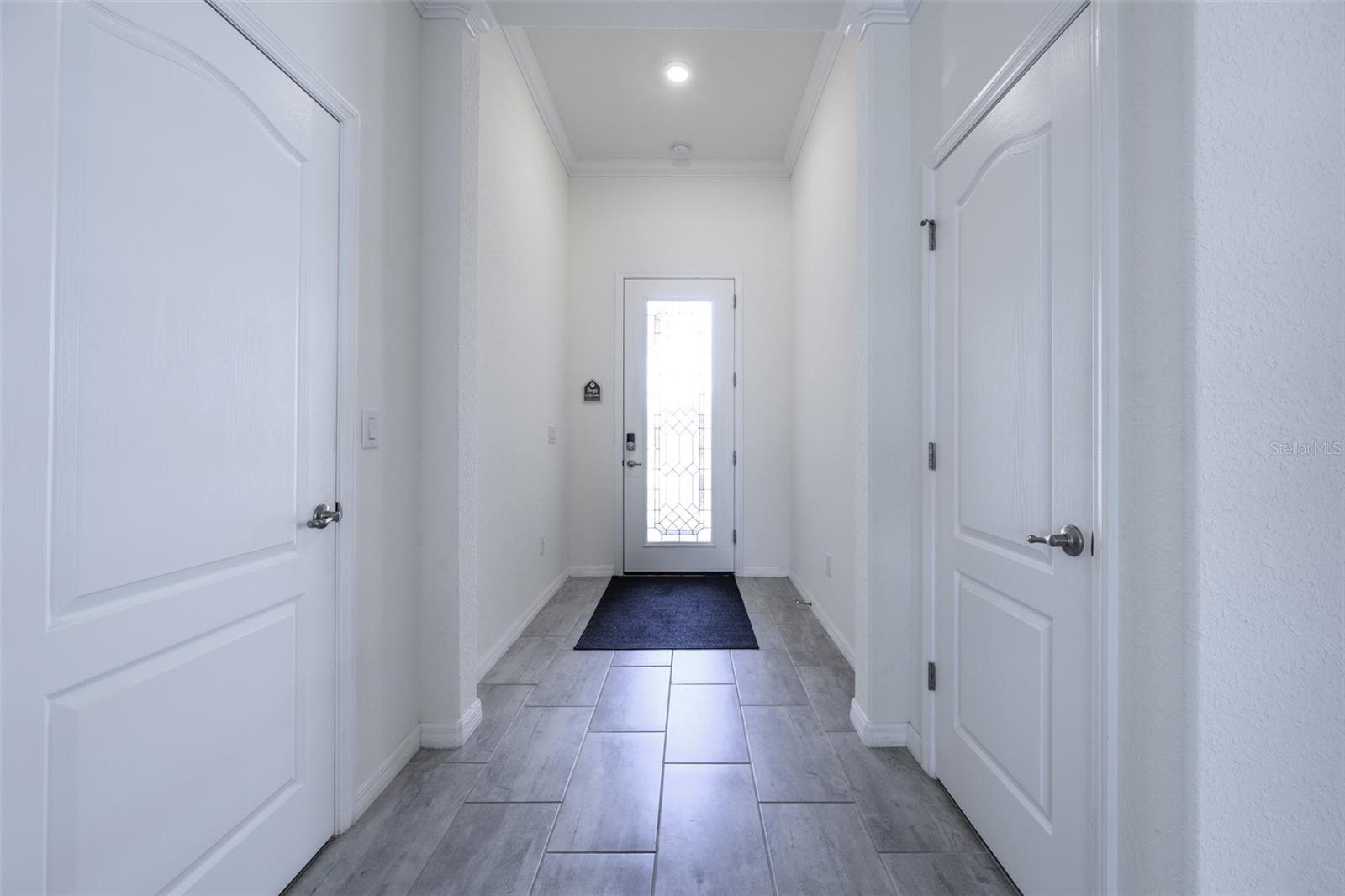 HARBOR WEST - Residential Lease